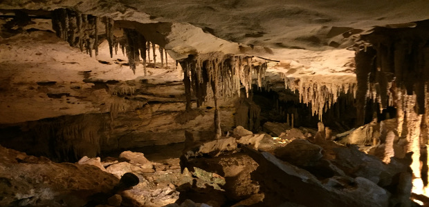 Stalactites et stalagmites